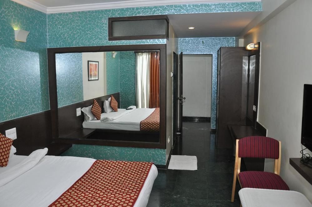 Hotel Sai Suraj Park Širdi Exteriér fotografie